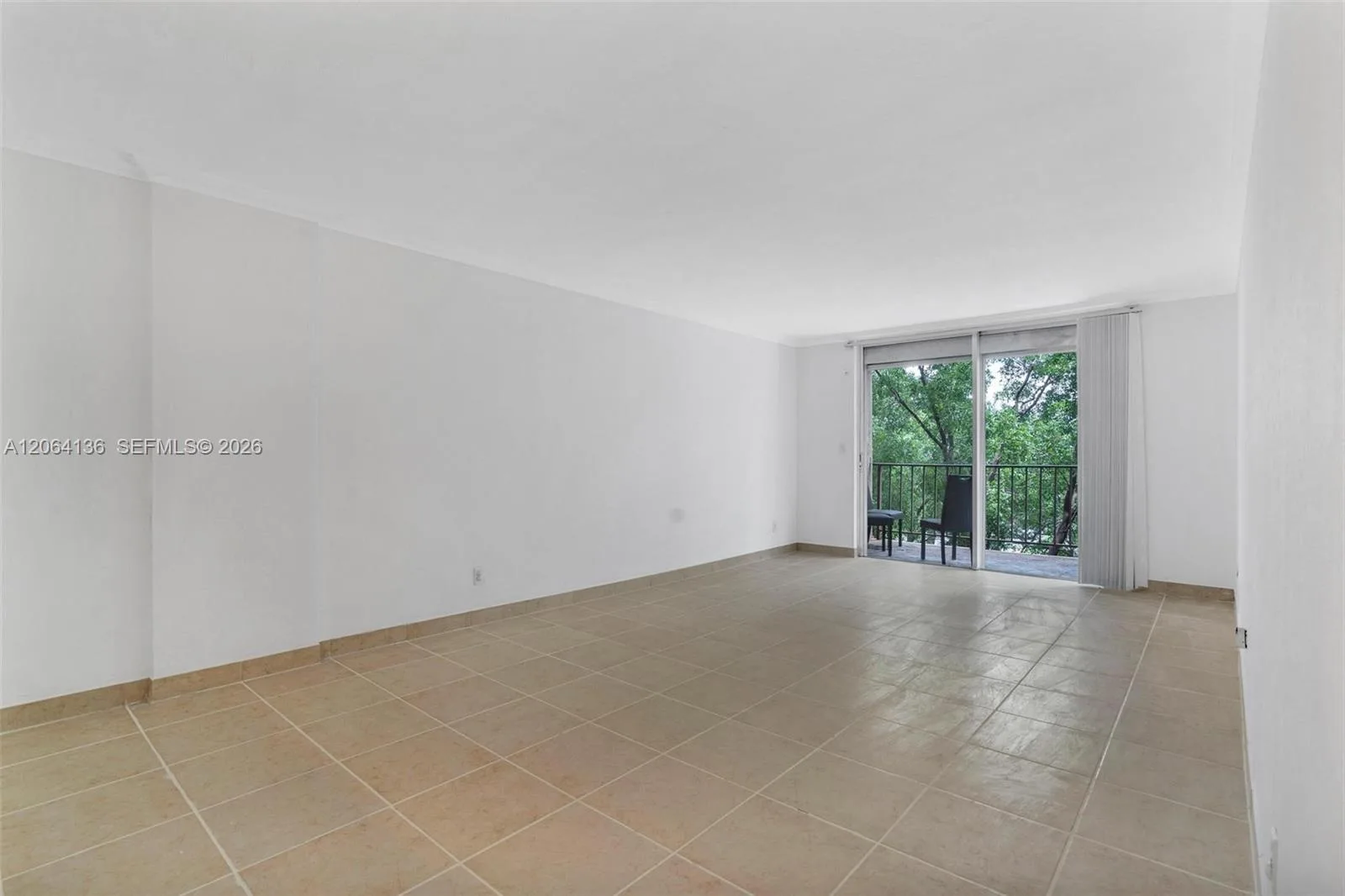 1465 NE 123rd St # 416, North Miami, FL 33161