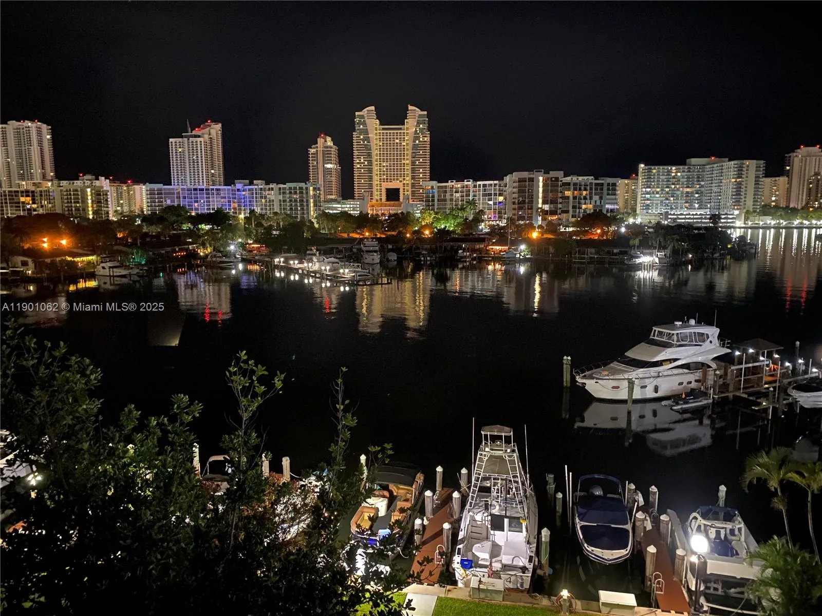500 Three Islands Blvd # 227, Hallandale Beach, FL 33009 photo 2