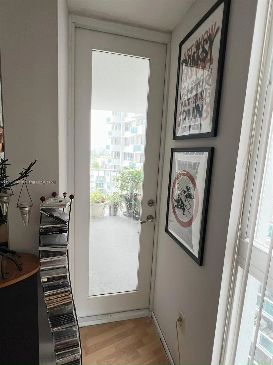 1228 West Ave # 911, Miami Beach, FL 33139 photo 11