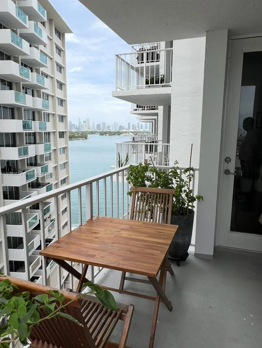 1228 West Ave # 911, Miami Beach, FL 33139 photo 12