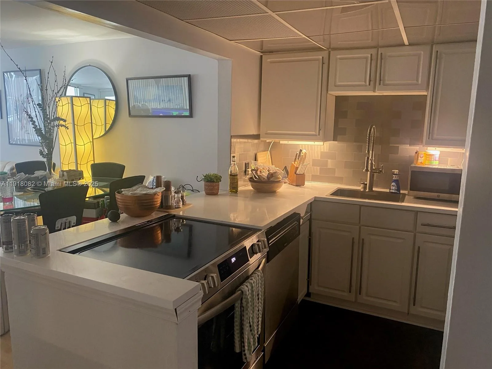 1228 West Ave # 911, Miami Beach, FL 33139 photo 3