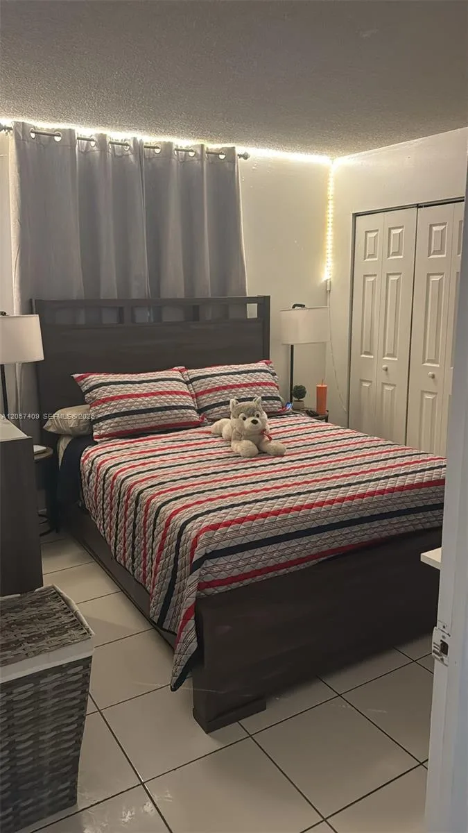 10000 NW 80th Ct # 2357, Hialeah Gardens, FL 33016