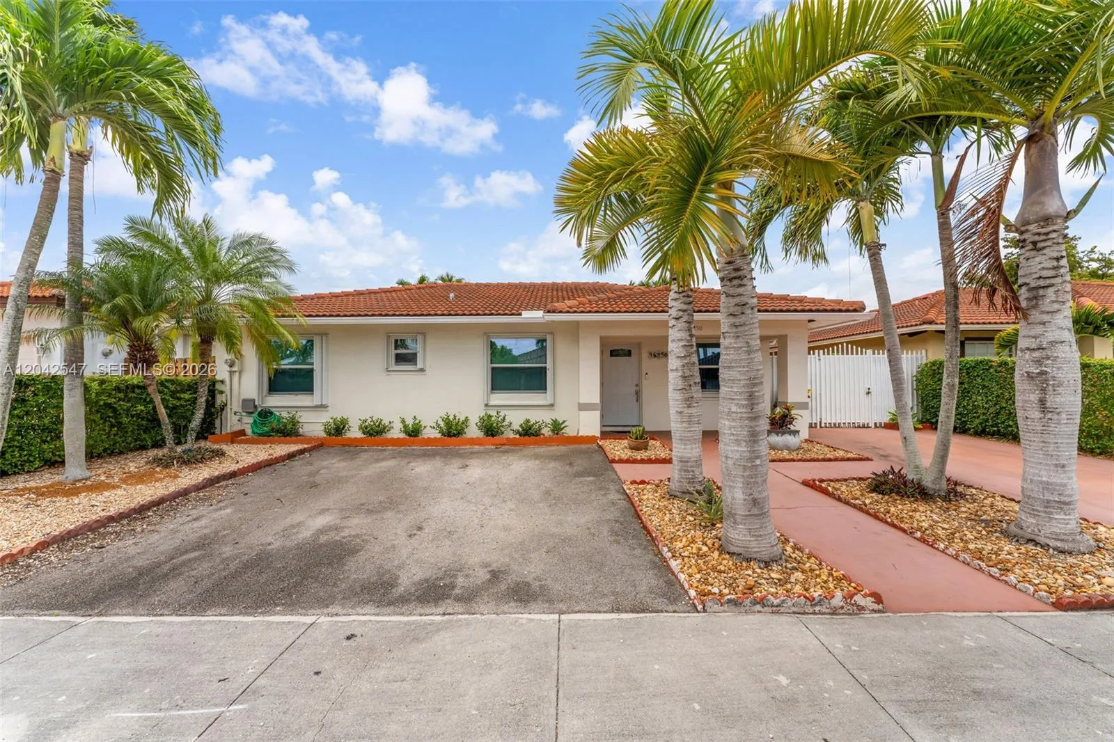 18250 SW 139th Ct, Miami, FL 33177