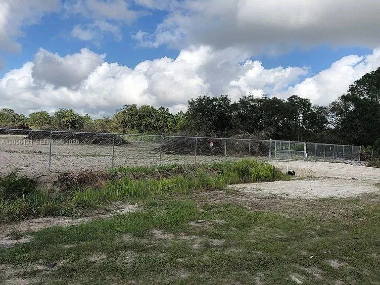 580 S Jasmine St, Clewiston, FL 33440 photo 8
