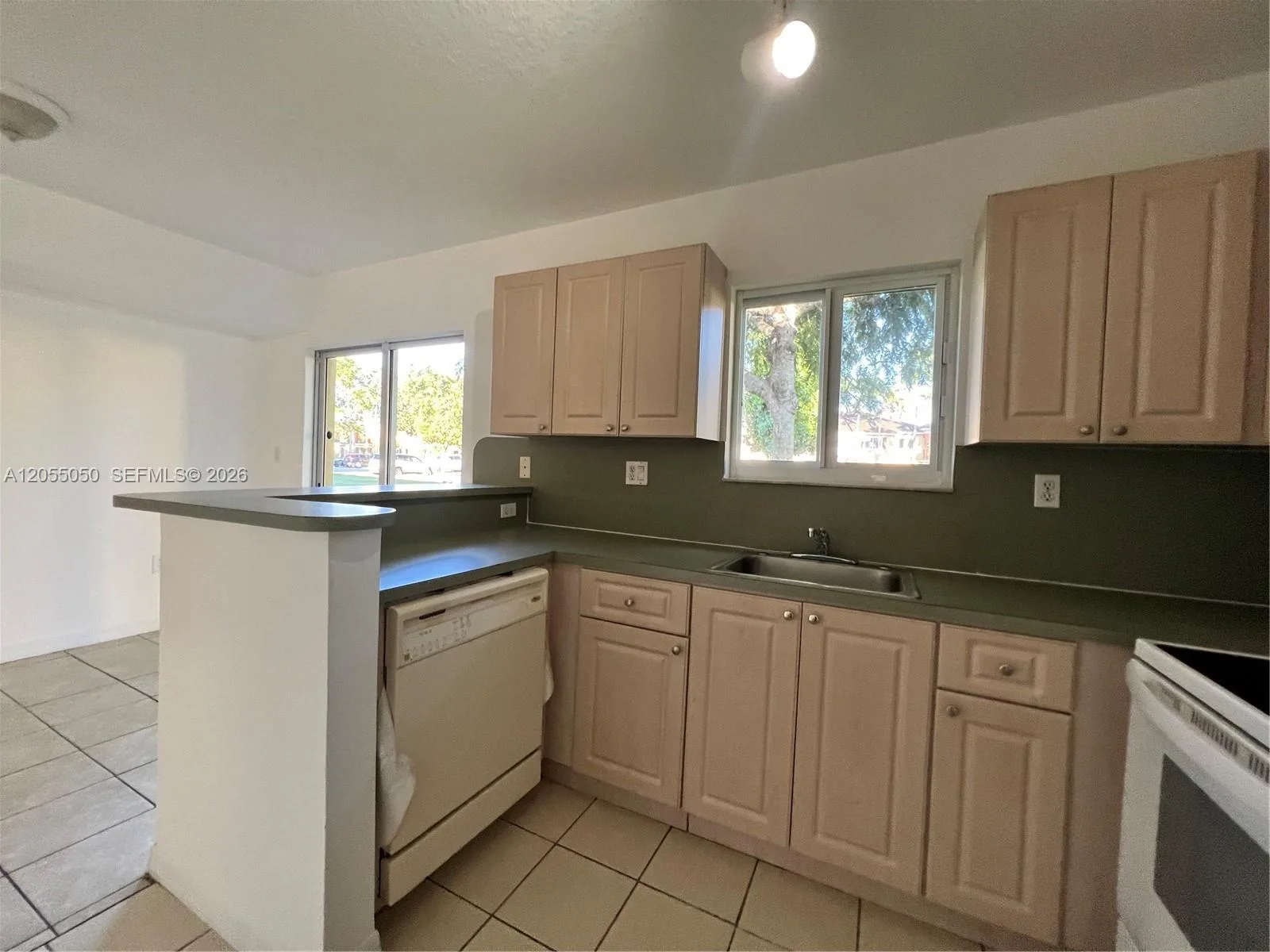 985 NE 33rd Ter # 104, Homestead, FL 33033 photo 12