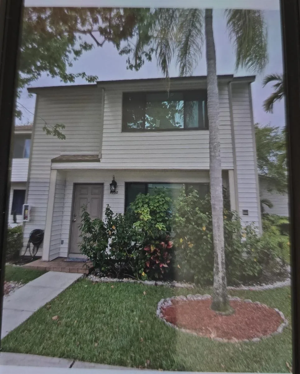 9752 NW 37th Street # 7g, Sunrise, FL 33351