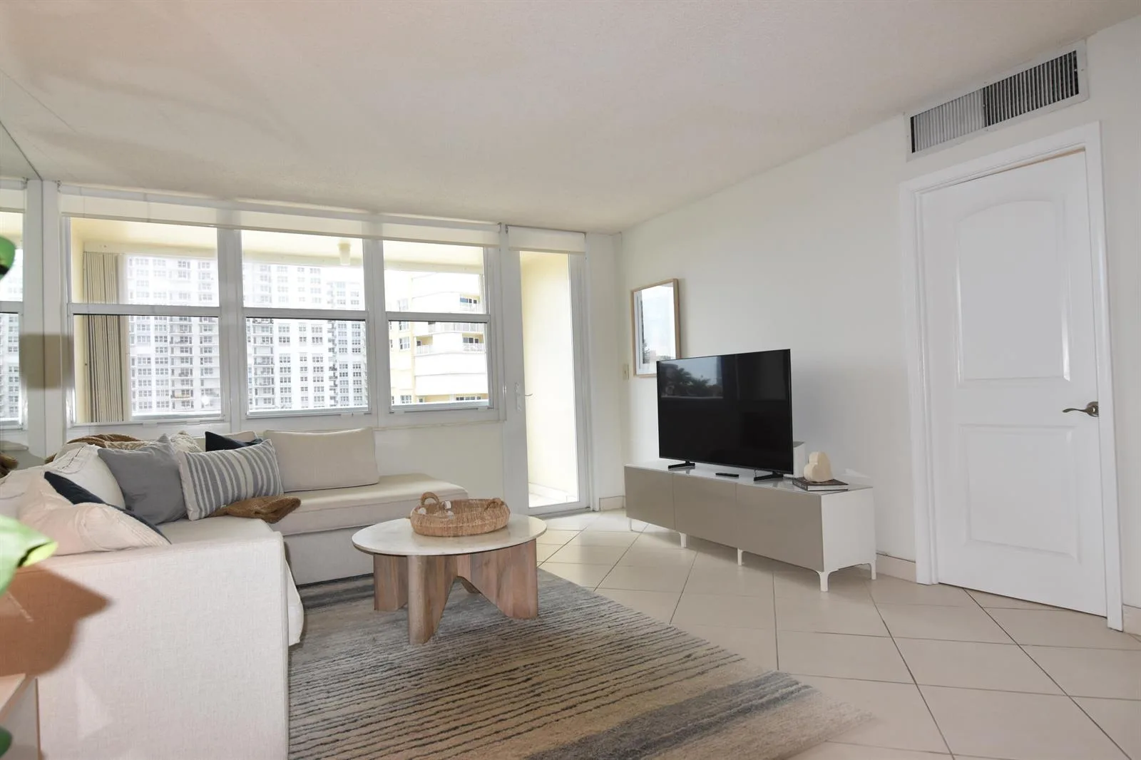 305 N Pompano Beach Boulevard # 405, Pompano Beach, FL 33062 photo 6