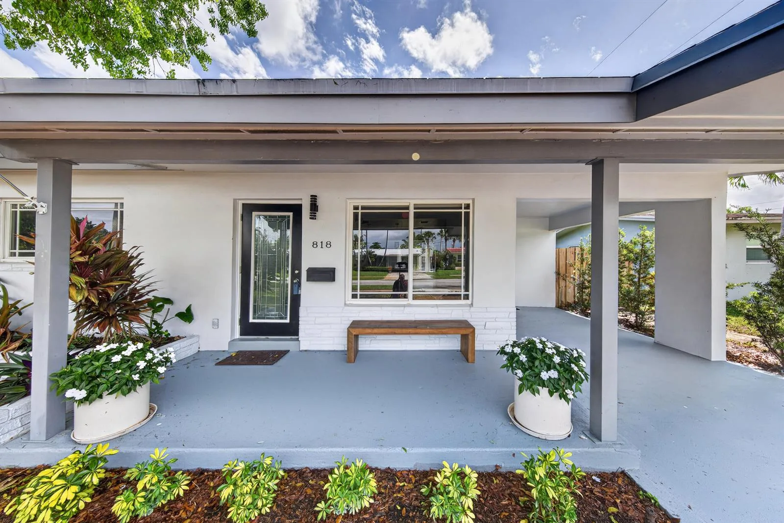818 NW 28th Court, Wilton Manors, FL 33311