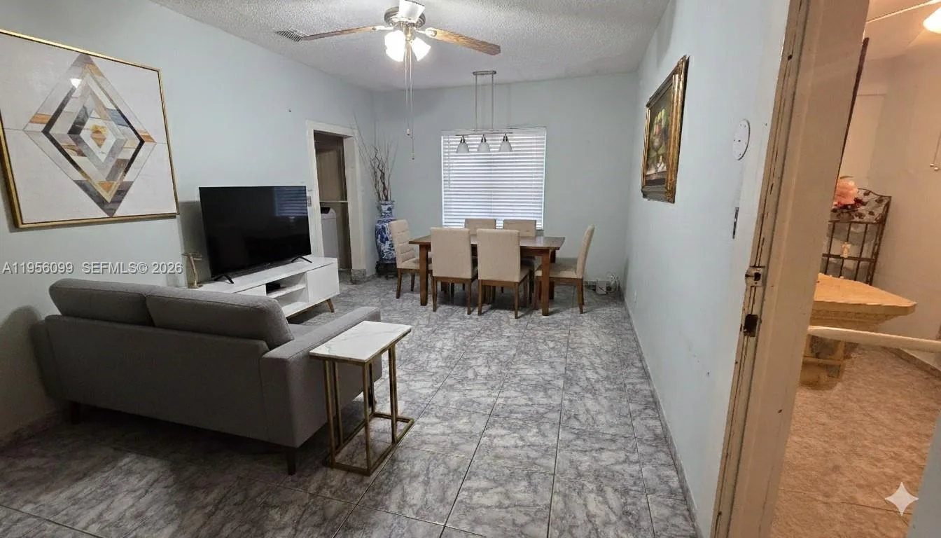 2764 NW 31st St, Miami, FL 33142 photo 11