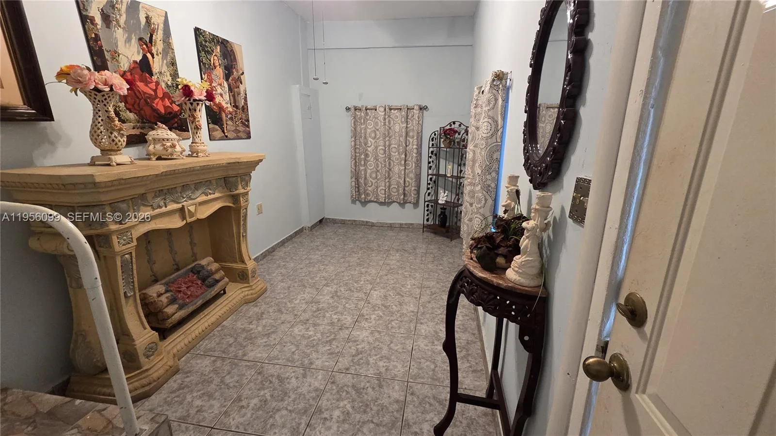 2764 NW 31st St, Miami, FL 33142 photo 8