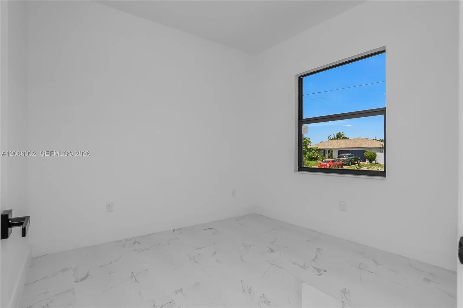 1208 NE 19TH ST, Cape Coral, FL 33909 photo 12