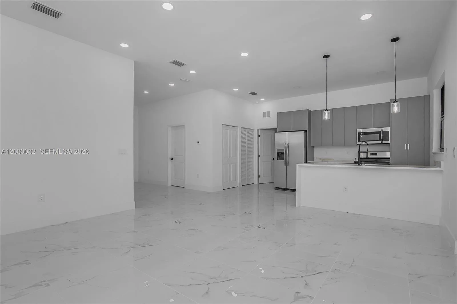 1208 NE 19TH ST, Cape Coral, FL 33909 photo 4
