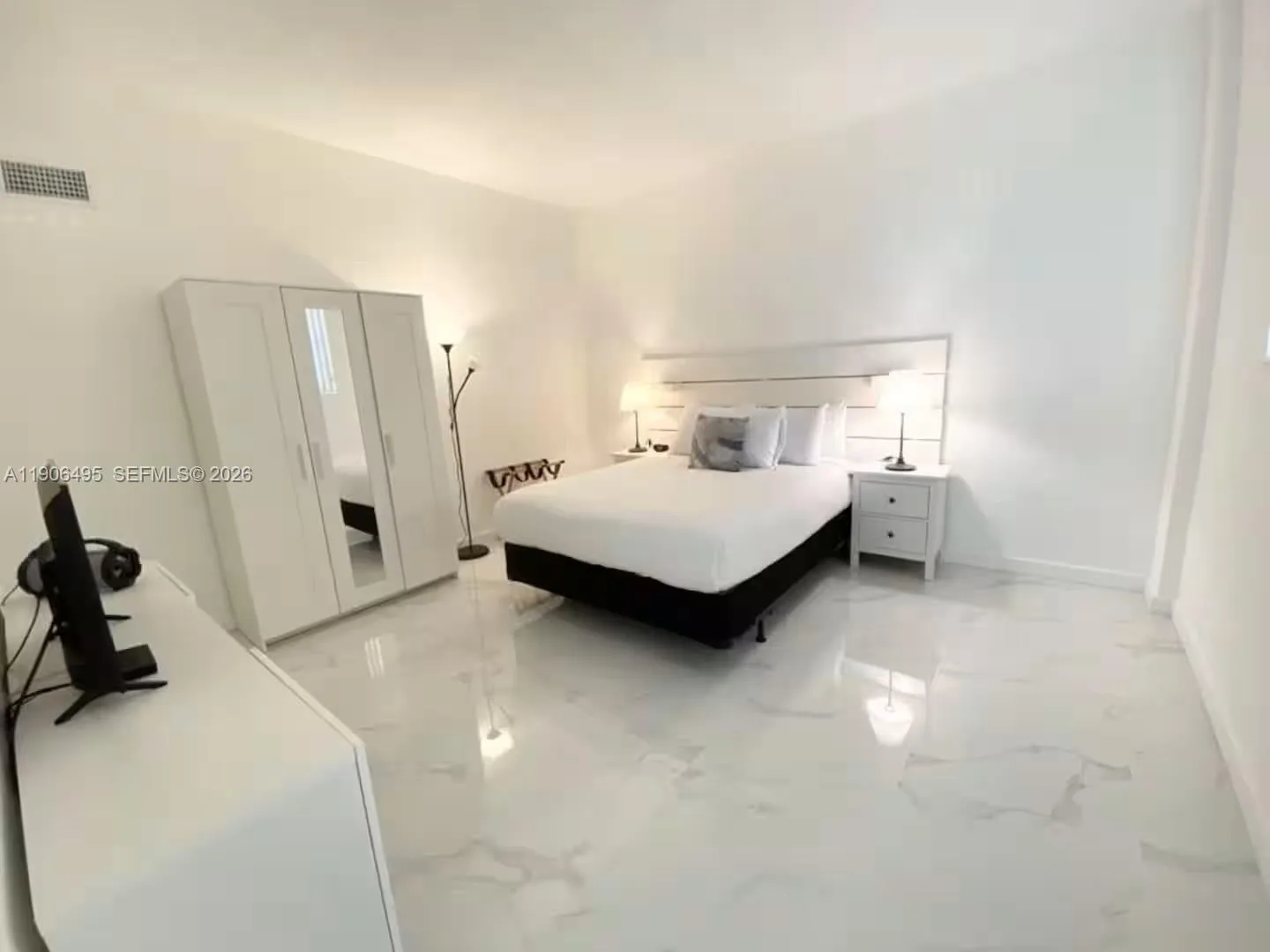19370 Collins Ave # PH-10, Sunny Isles Beach, FL 33160 photo 11