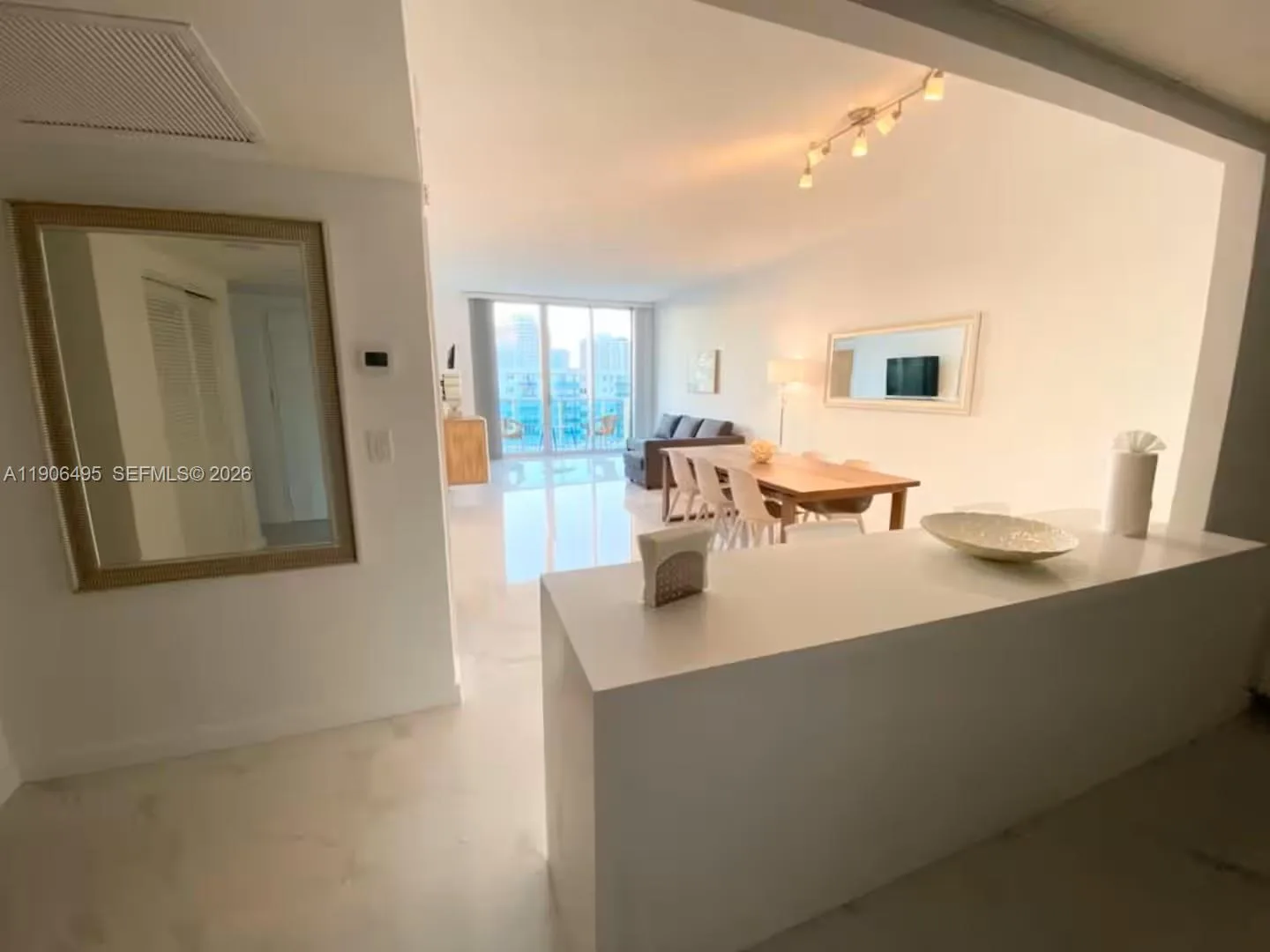 19370 Collins Ave # PH-10, Sunny Isles Beach, FL 33160 photo 3