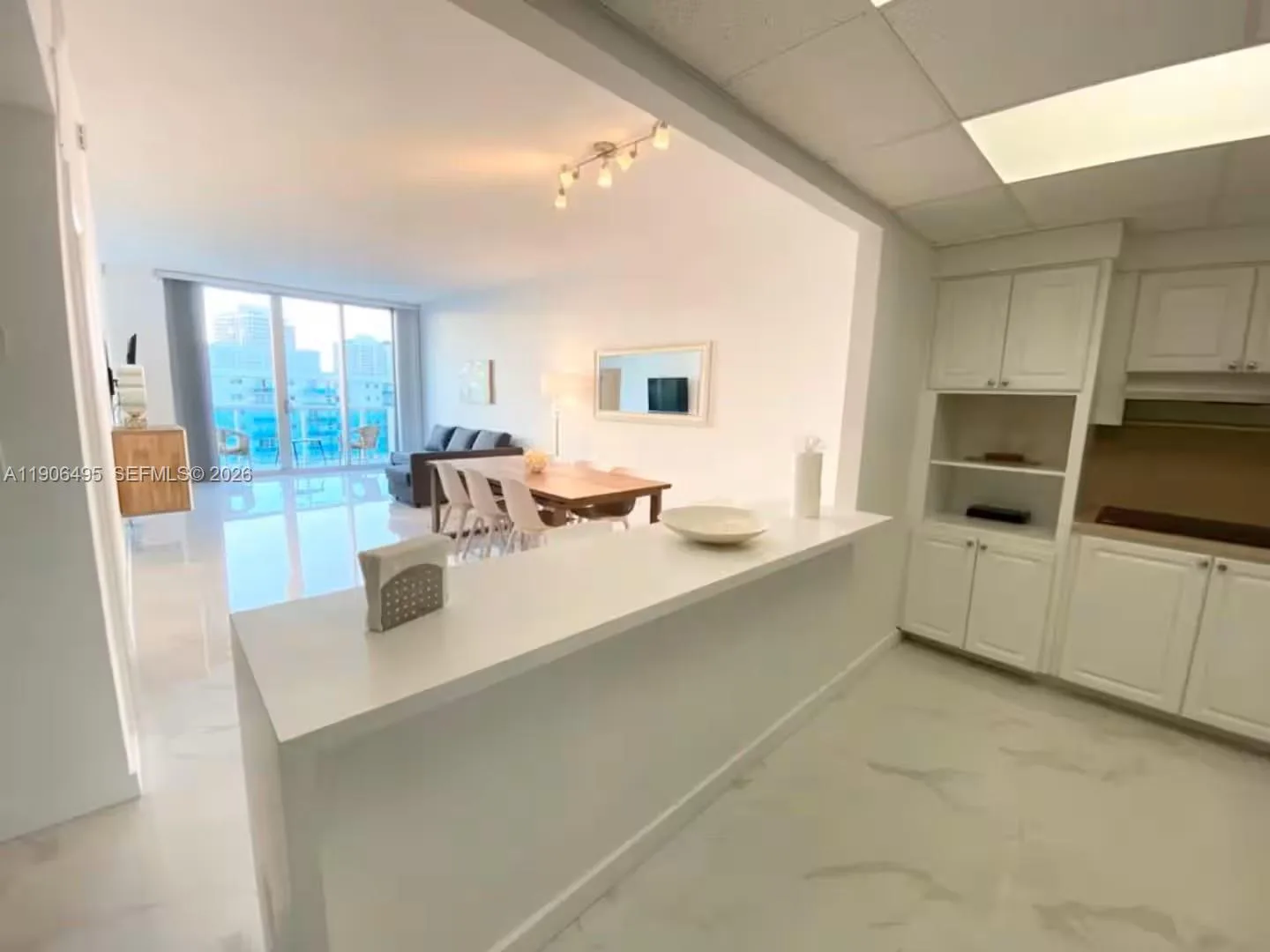 19370 Collins Ave # PH-10, Sunny Isles Beach, FL 33160 photo 4