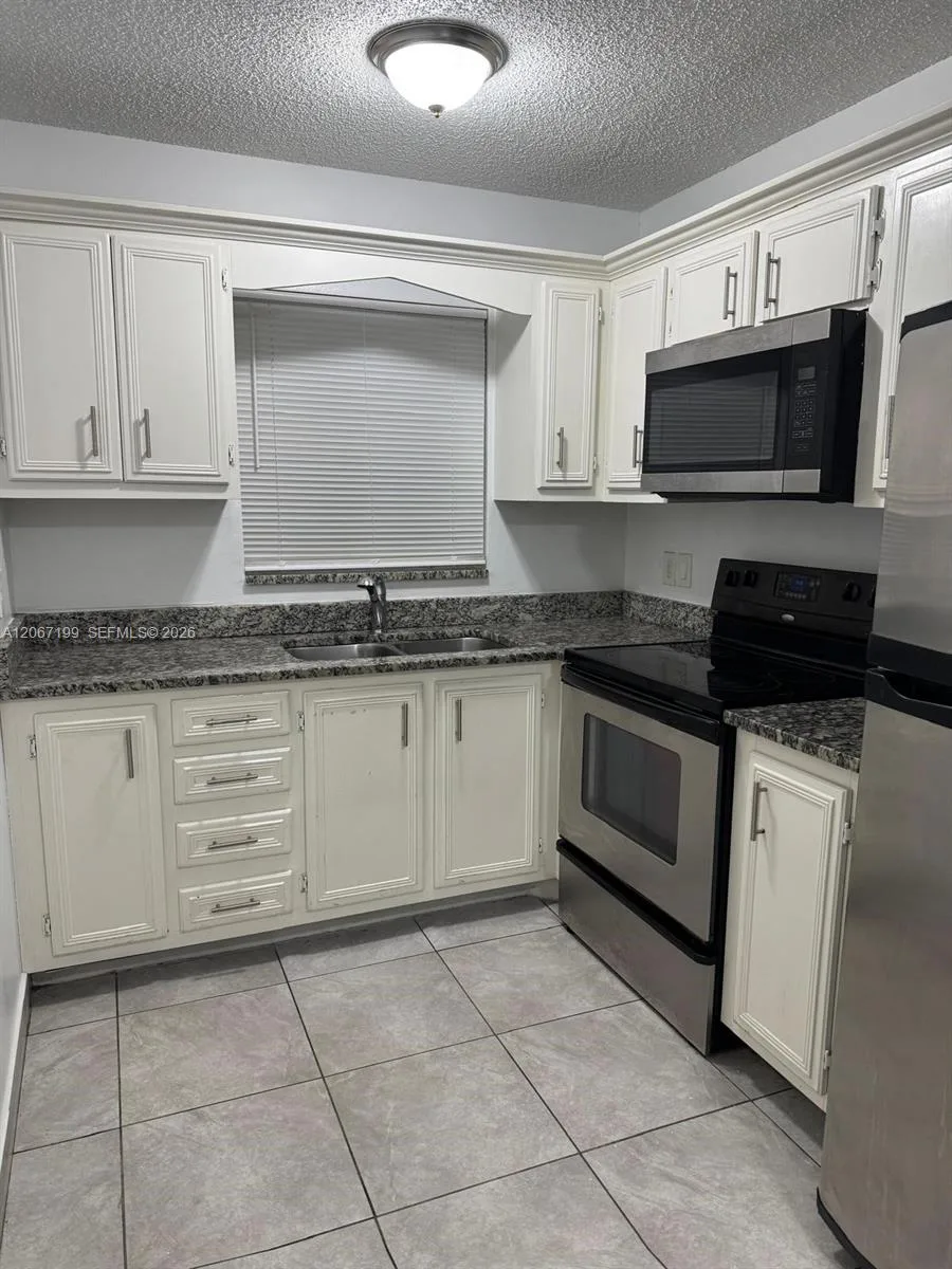 1746 N 3rd Ave N # 3, Lake Worth, FL 33460