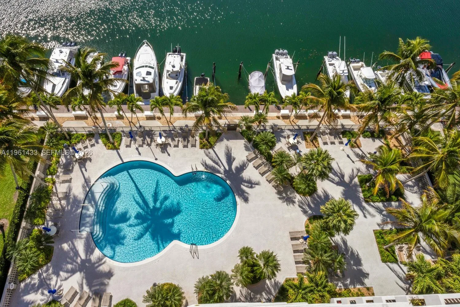 90 Edgewater Dr # PH25, Coral Gables, FL 33133 photo 13