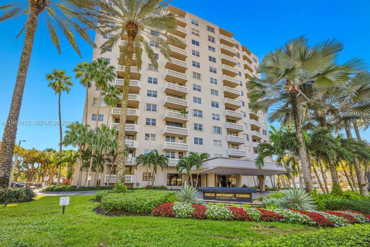 90 Edgewater Dr # PH25, Coral Gables, FL 33133 photo 2