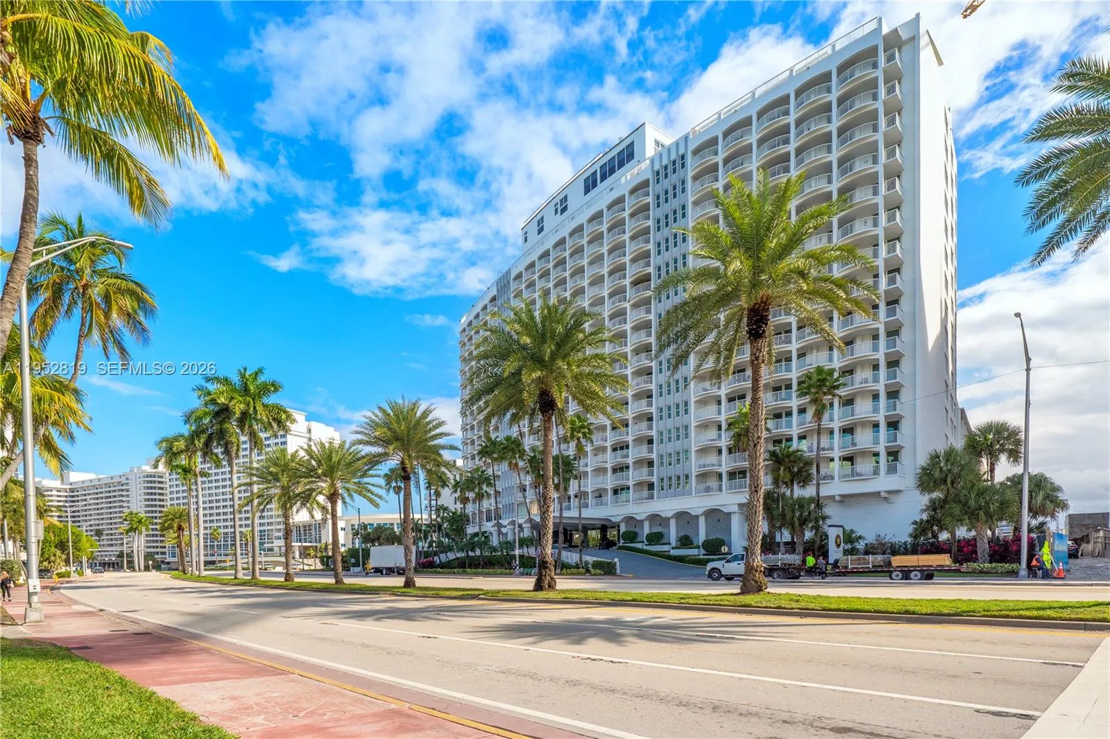 5401 Collins Ave # 1129, Miami Beach, FL 33140 photo 2