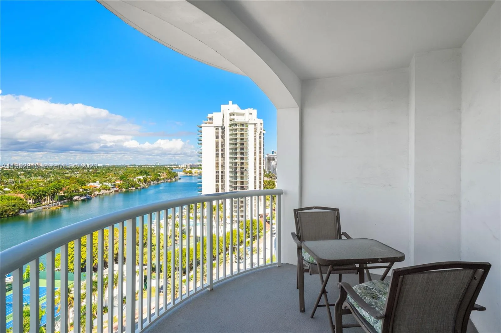 5401 Collins Ave # 1129, Miami Beach, FL 33140 photo 5