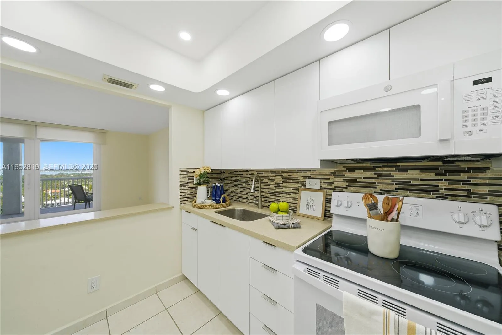 5401 Collins Ave # 1129, Miami Beach, FL 33140 photo 7