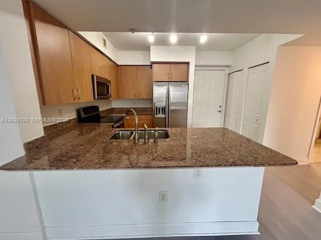 1830 Radius Dr # 603, Hollywood, FL 33020 photo 4