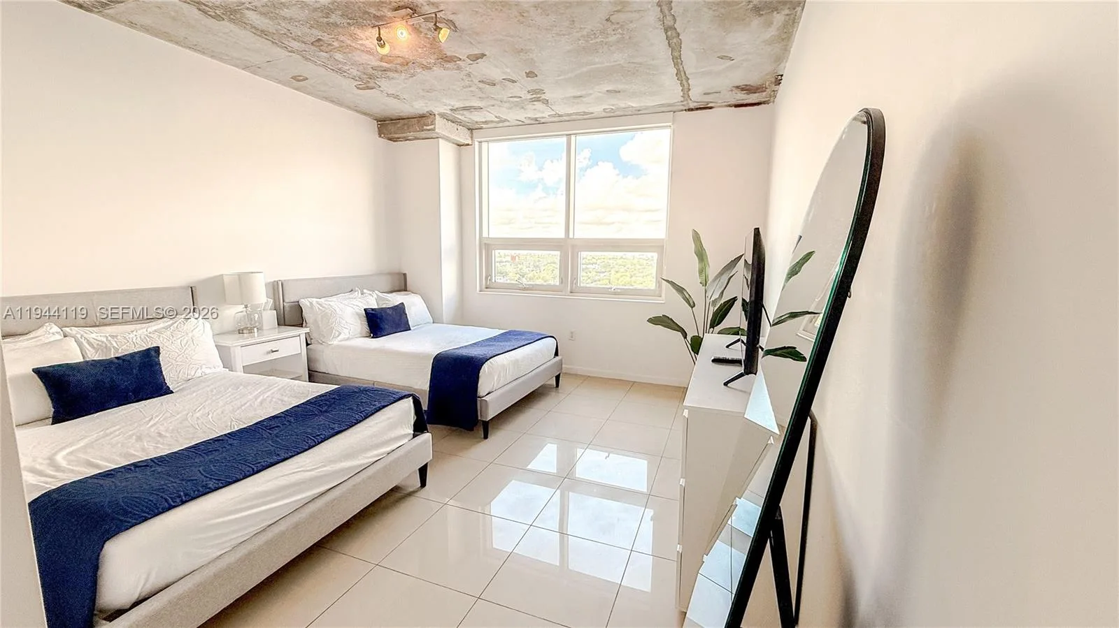 3250 NE 1st Ave # 1110, Miami, FL 33137 photo 10