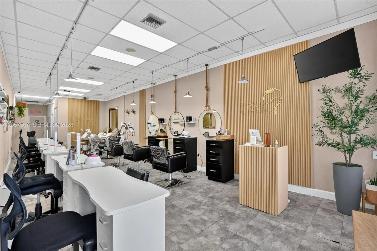 Full Service Salon for Sale in Miami, Miami, FL 33173 photo 2