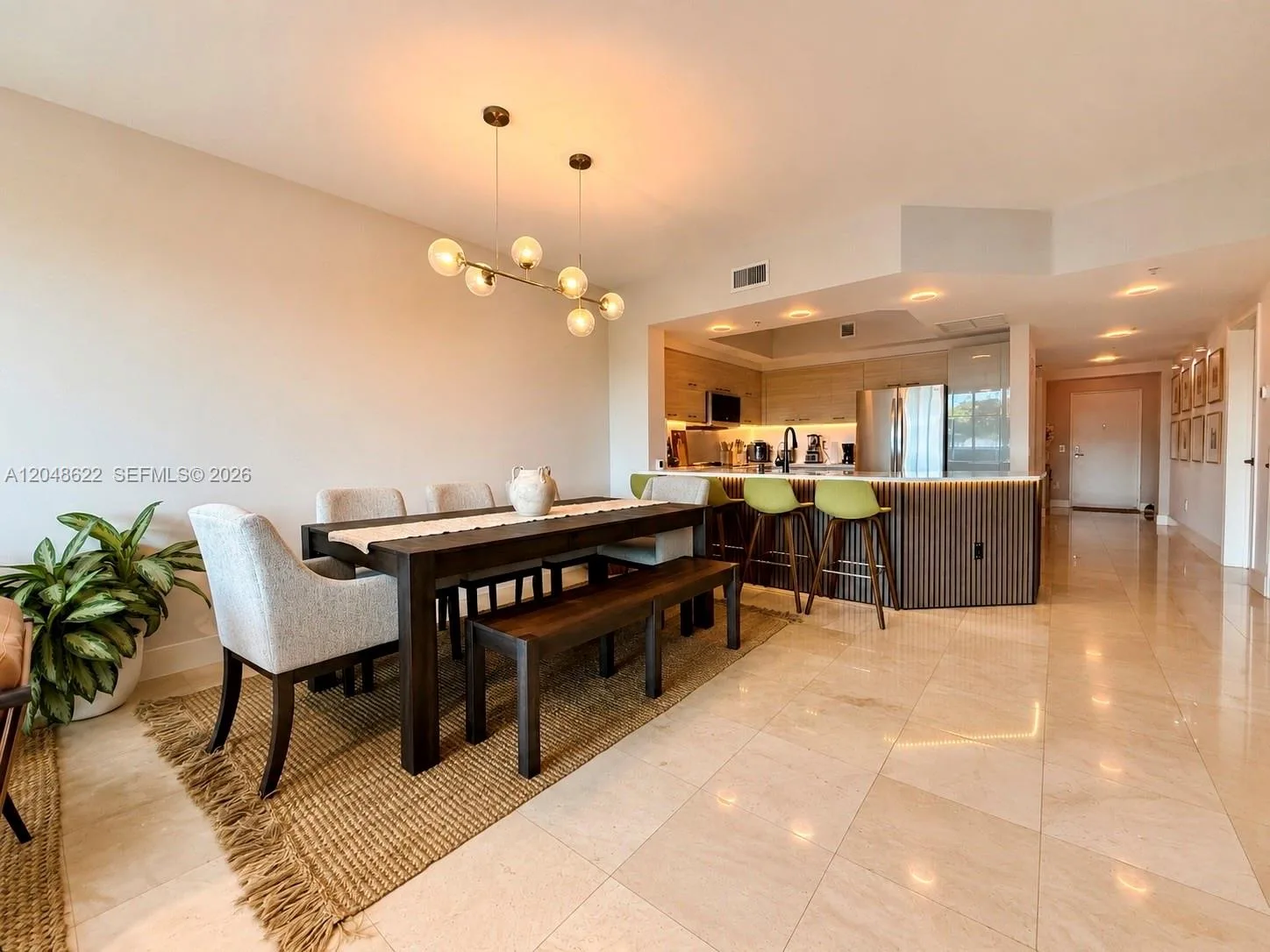 15051 Royal Oaks Ln # 303, North Miami, FL 33181