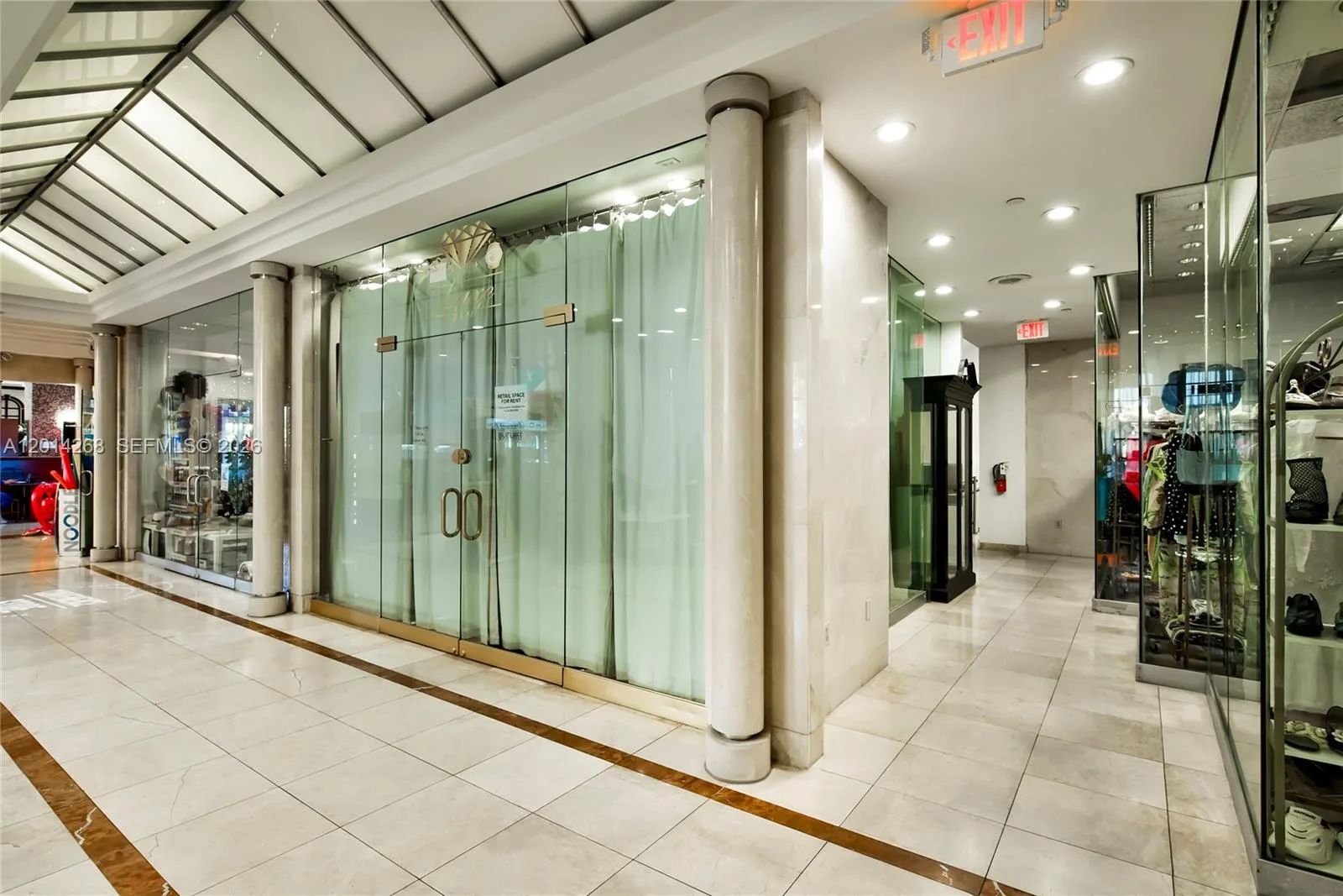 19201 Collins Ave # CU205, Sunny Isles Beach, FL 33160