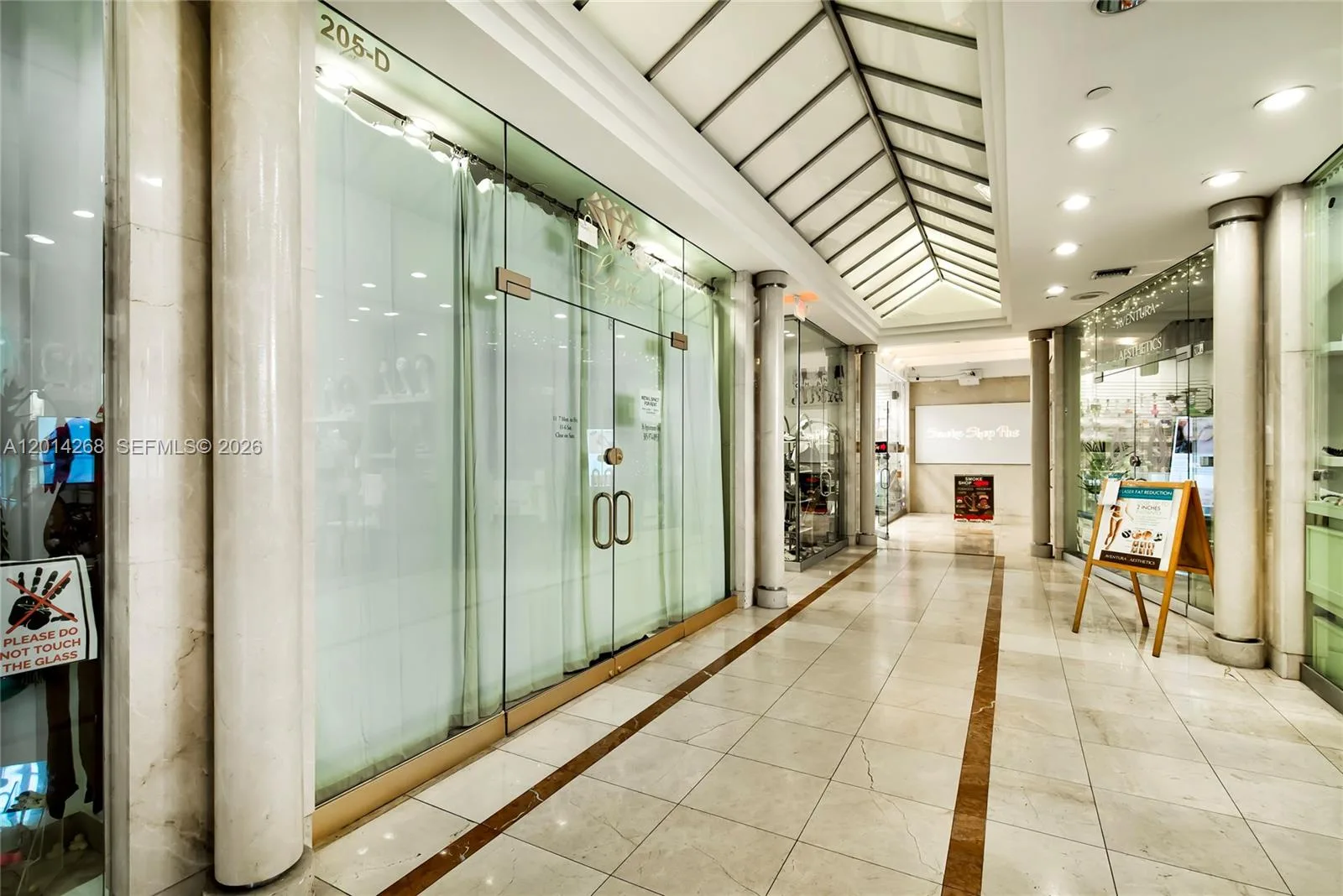 19201 Collins Ave # CU205, Sunny Isles Beach, FL 33160 photo 2