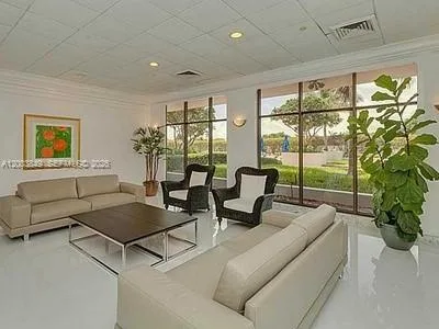 5700 Collins Ave # 8A, Miami Beach, FL 33140 photo 10