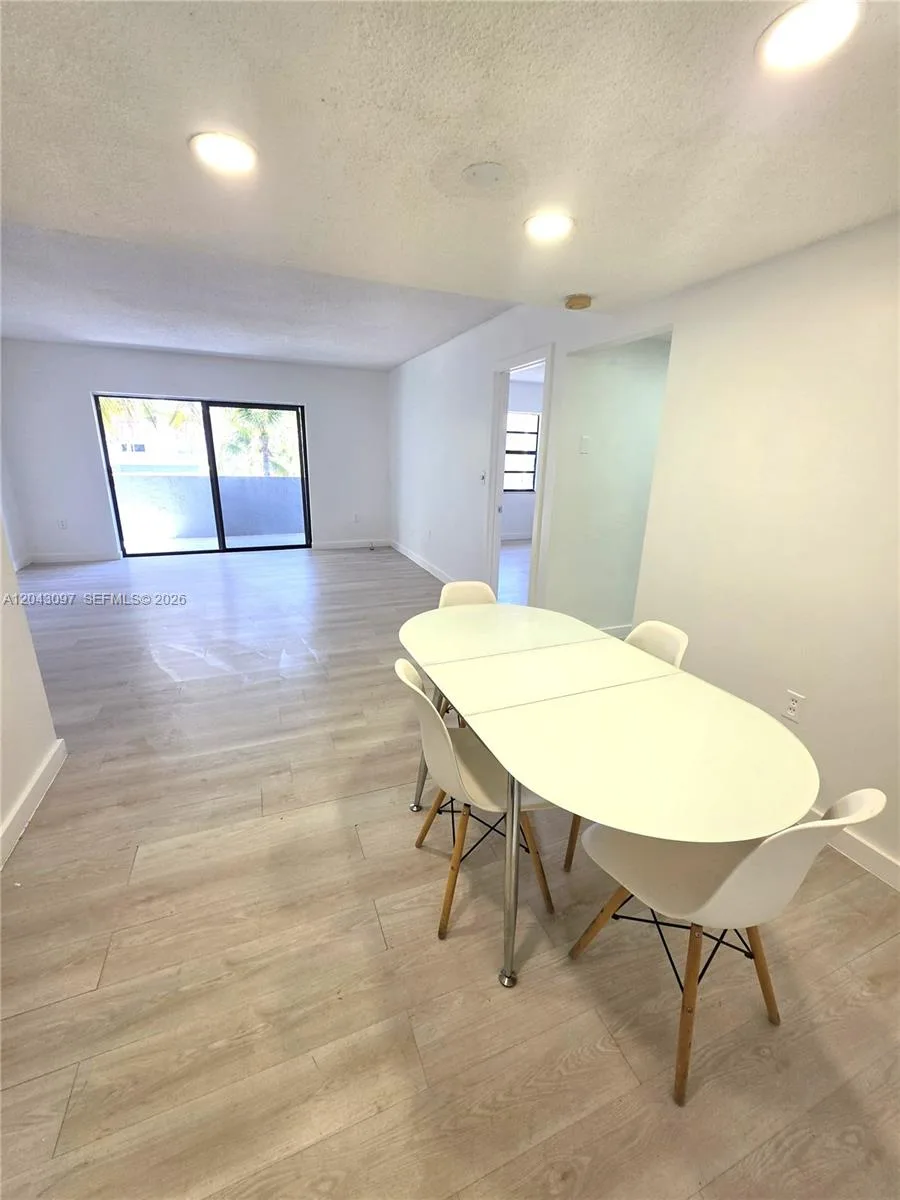 3582 NE 171st St # 307, North Miami Beach, FL 33160 photo 2