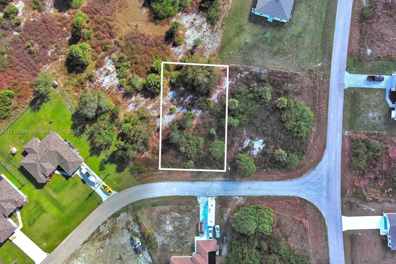 309 & 311 Raber Ave, Lehigh Acres, FL 33974 photo 2