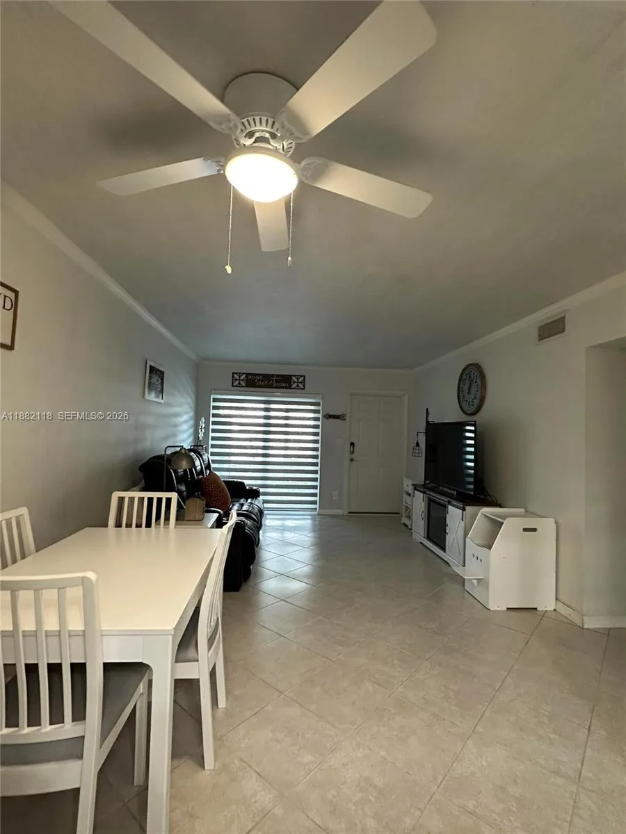 5387 SW 40th Ave # 103, Dania Beach, FL 33314 photo 2