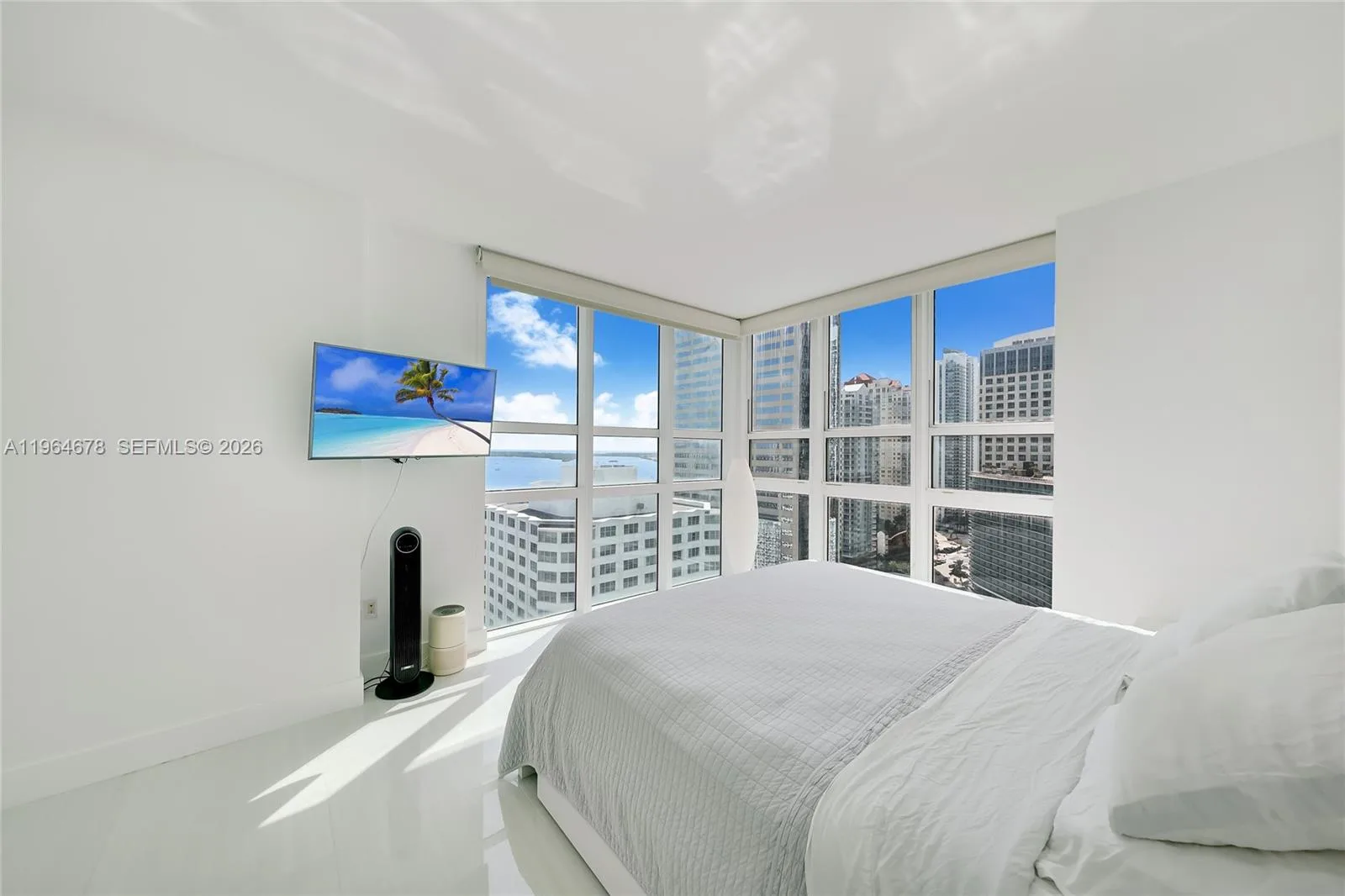 950 Brickell Bay Dr # 2211, Miami, FL 33131 photo 10