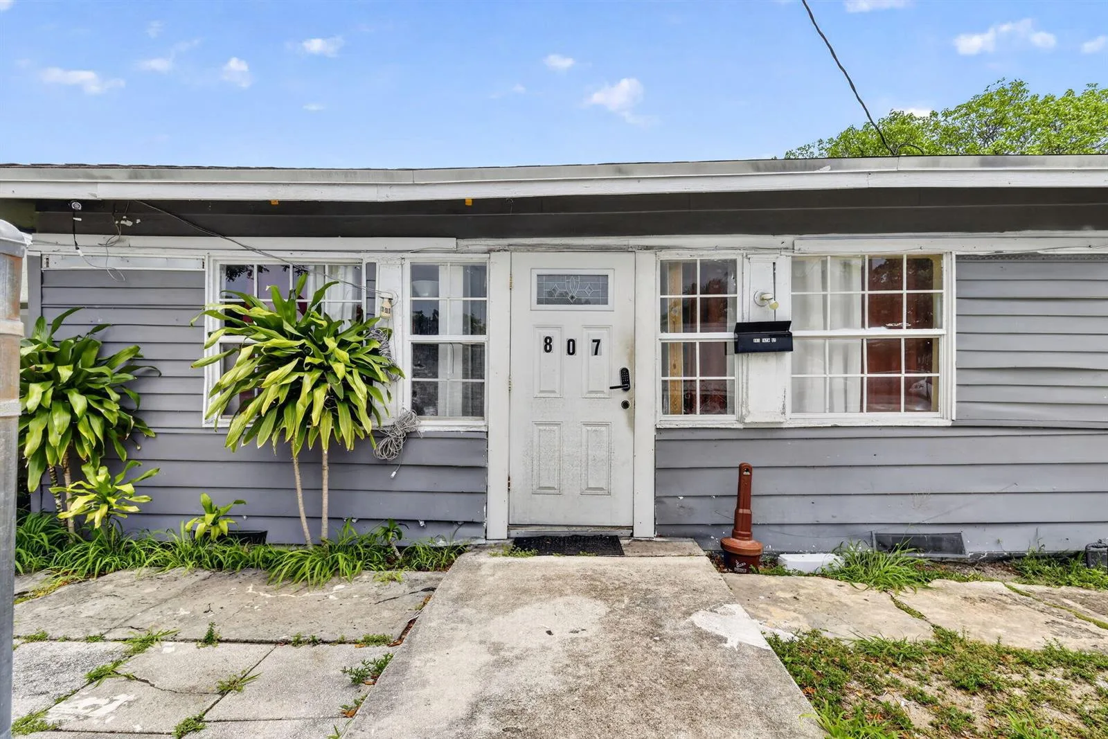 807 14th Street, West Palm Beach, FL 33401