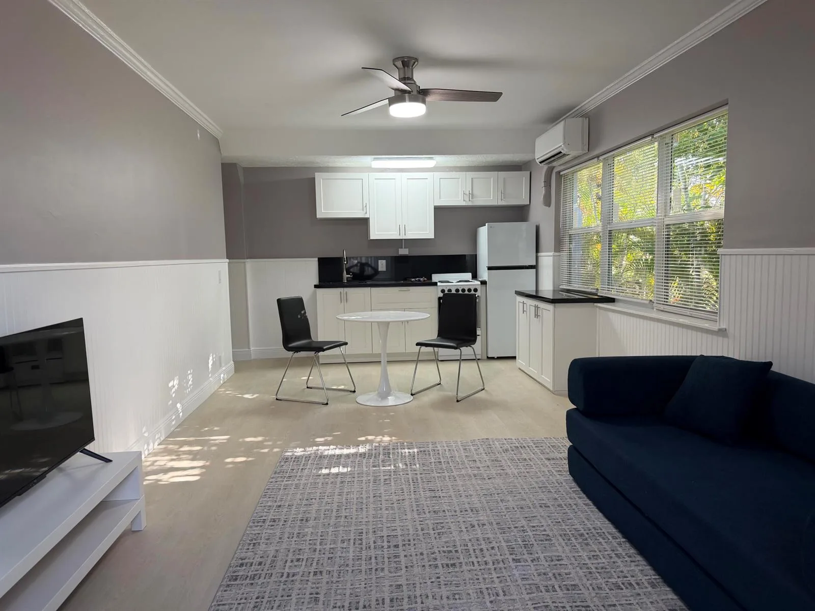 220 Washingtonia Avenue # E, Lauderdale By The Sea, FL 33308