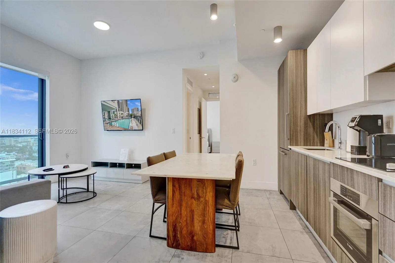 239 SW 9th St # 2203, Miami, FL 33130 photo 8