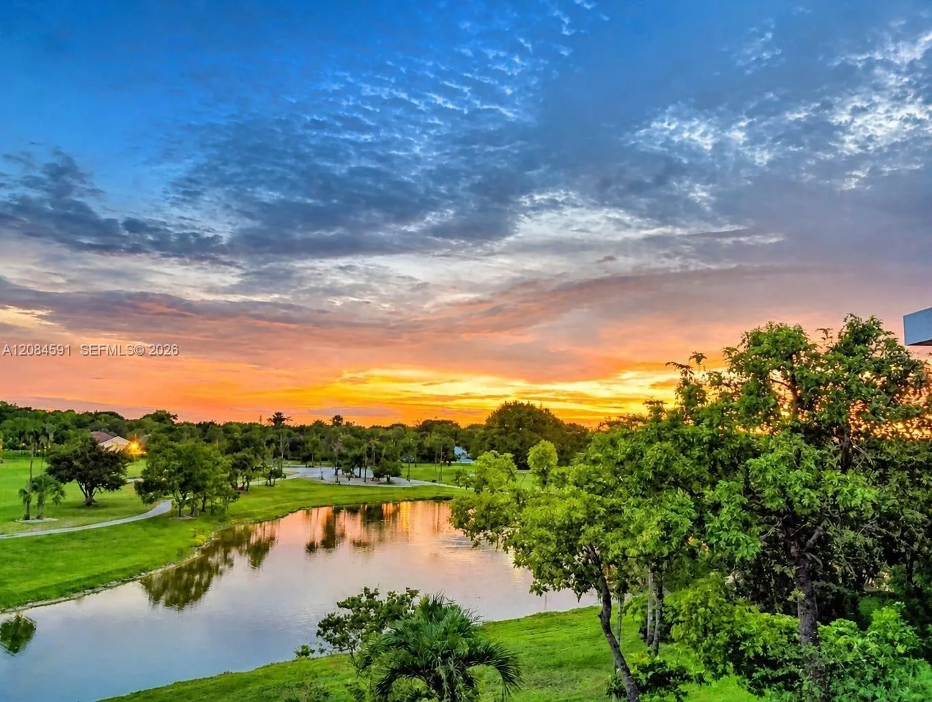 3980 Oaks Clubhouse Dr # 409, Pompano Beach, FL 33069