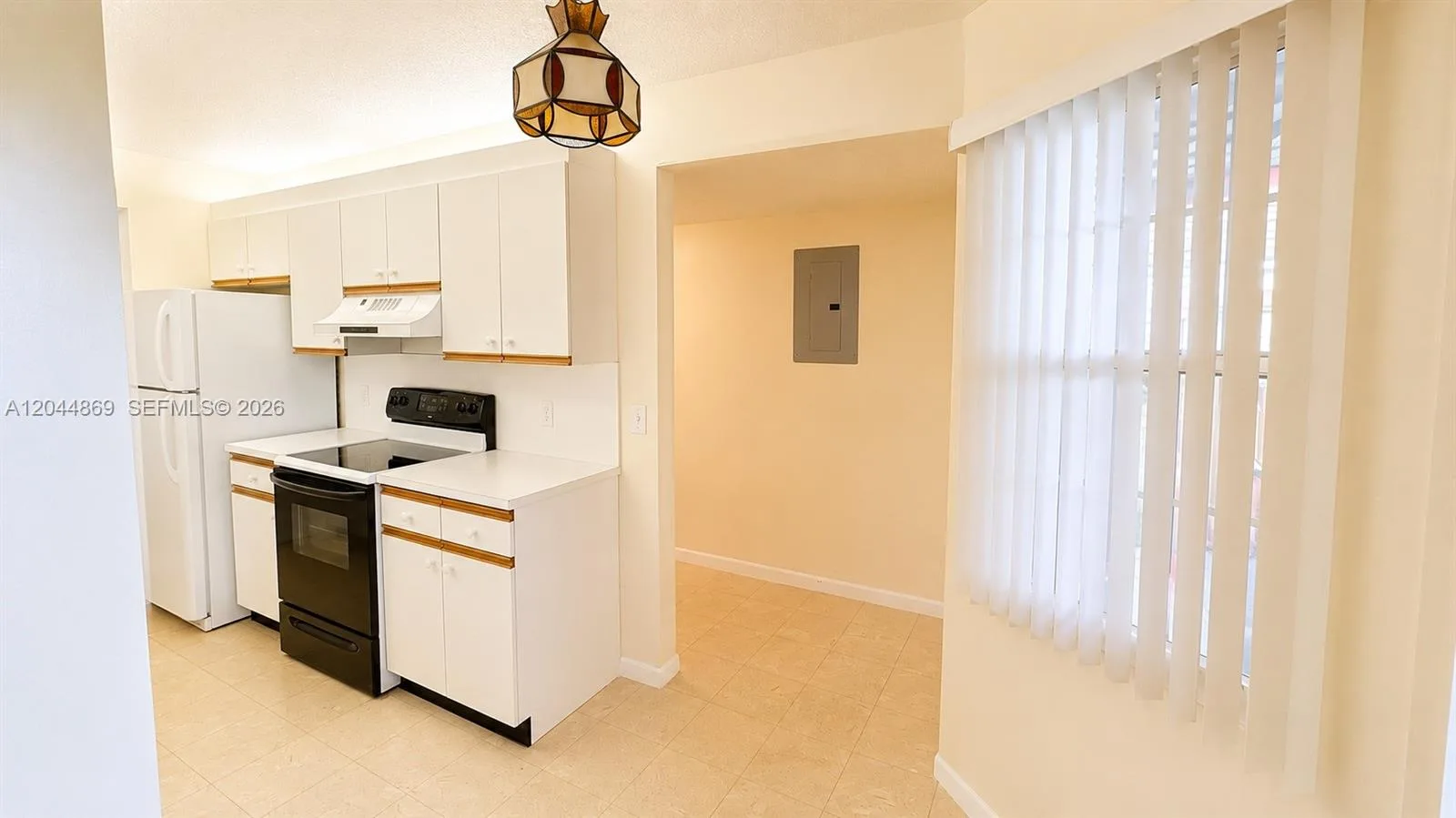 12900 SW 13th St # 413E, Pembroke Pines, FL 33027 photo 3