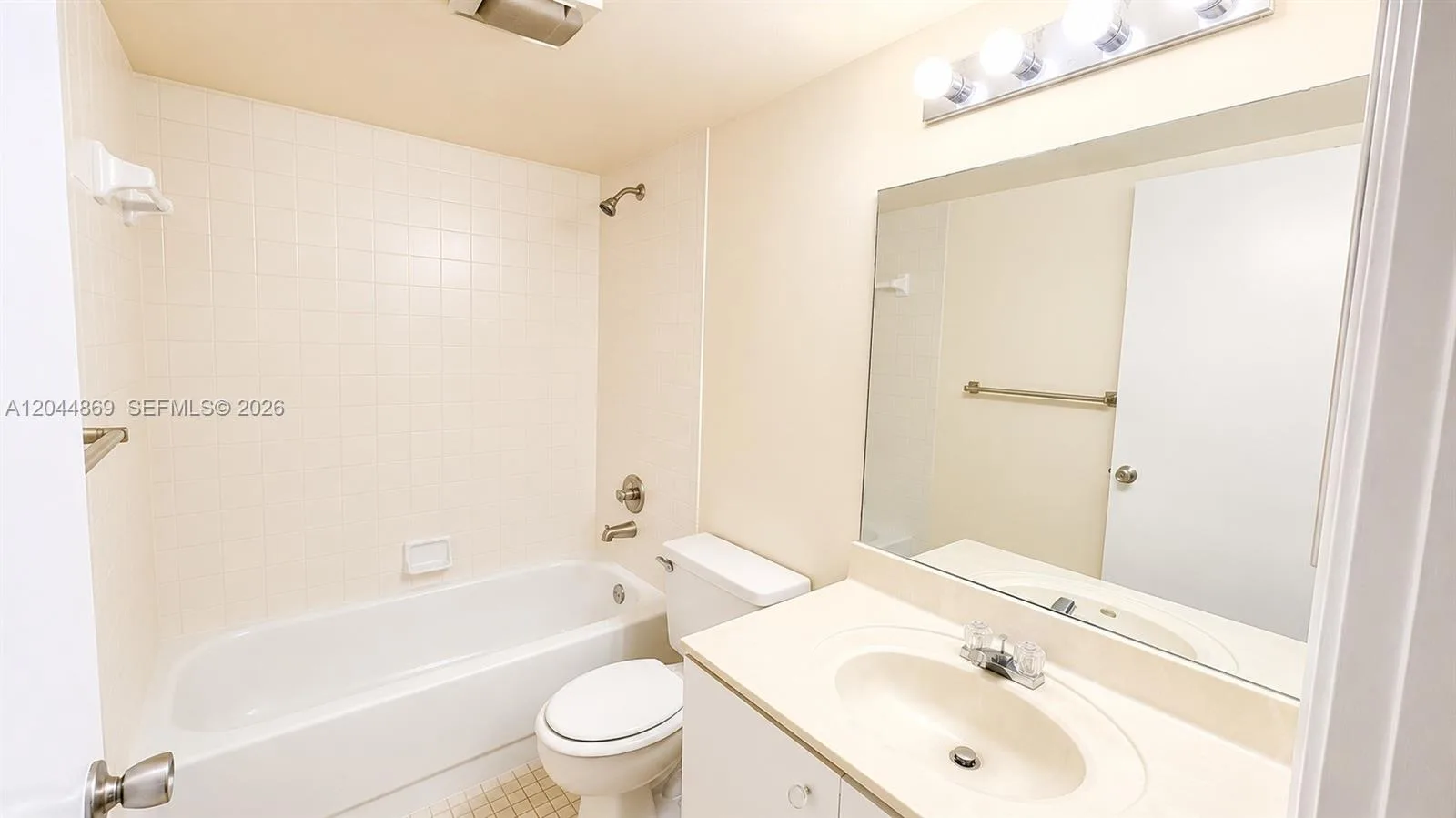 12900 SW 13th St # 413E, Pembroke Pines, FL 33027 photo 5