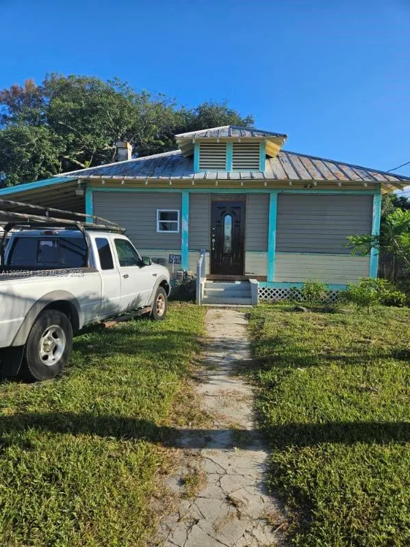 1124 Boston Ave, Fort Pierce, FL 34950