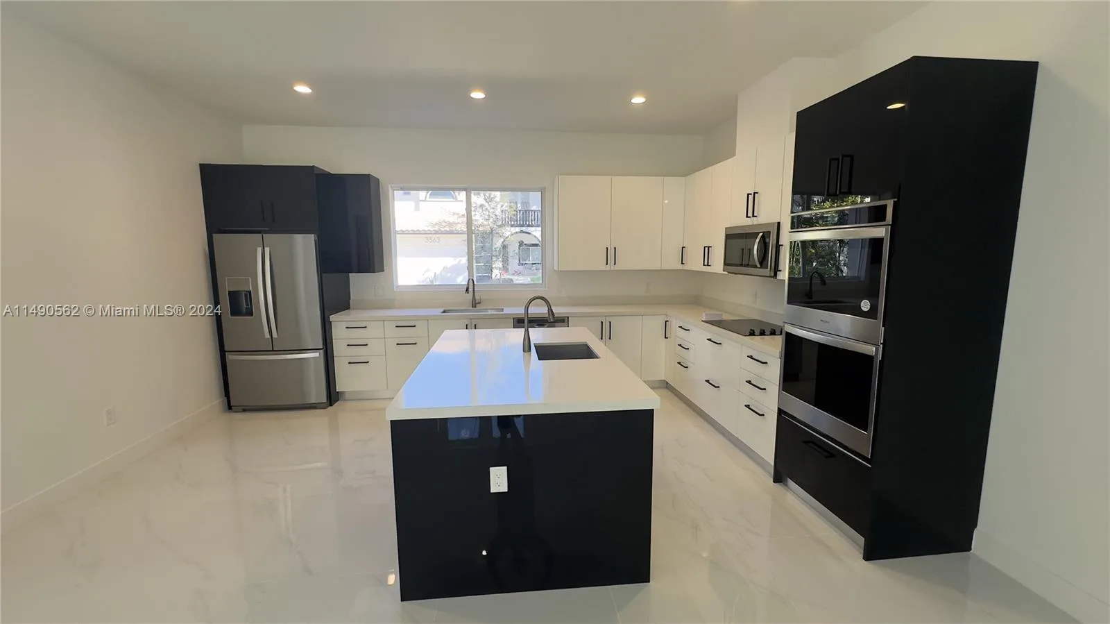 3562 Forest View Cir, Dania Beach, FL 33312 photo 13