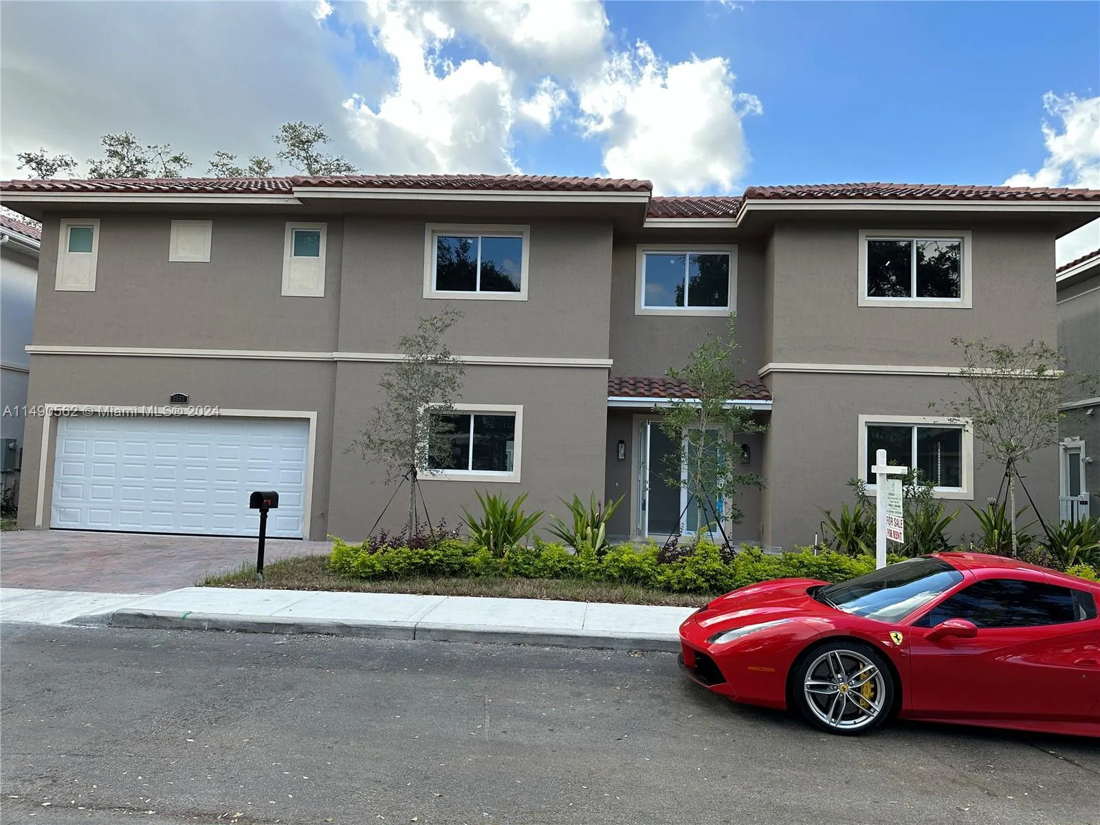 3562 Forest View Cir, Dania Beach, FL 33312 photo 3