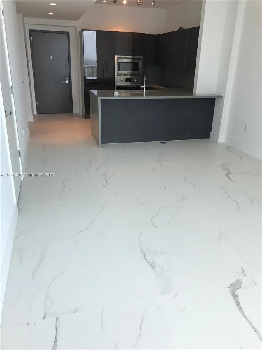 1080 Brickell Ave # 3007, Miami, FL 33131 photo 2