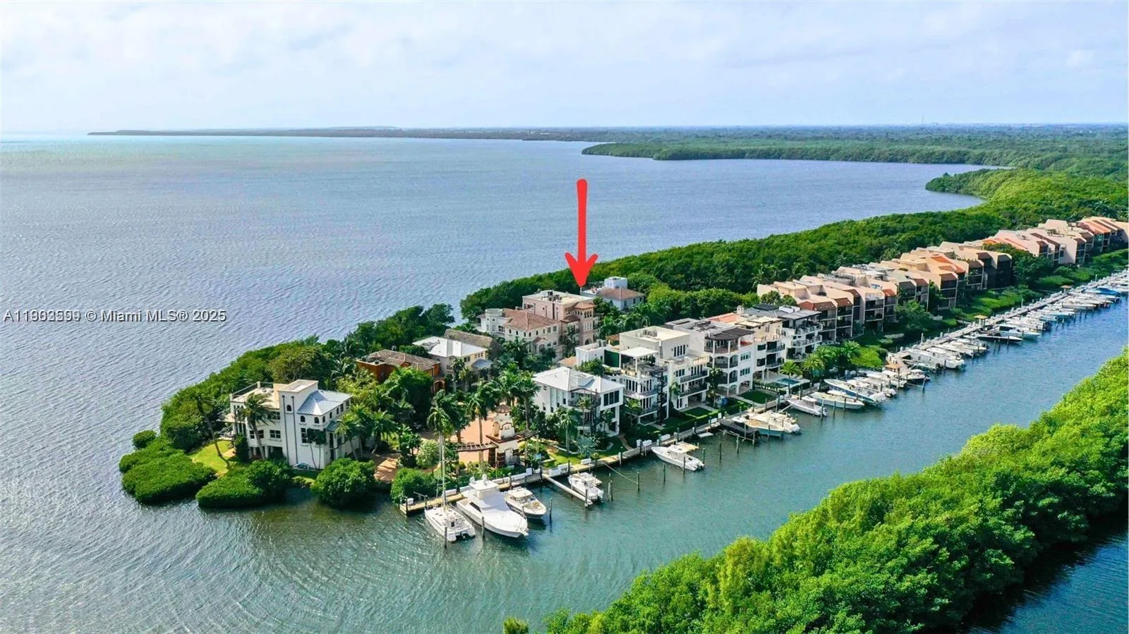 5863 Paradise Point Dr, Palmetto Bay, FL 33157