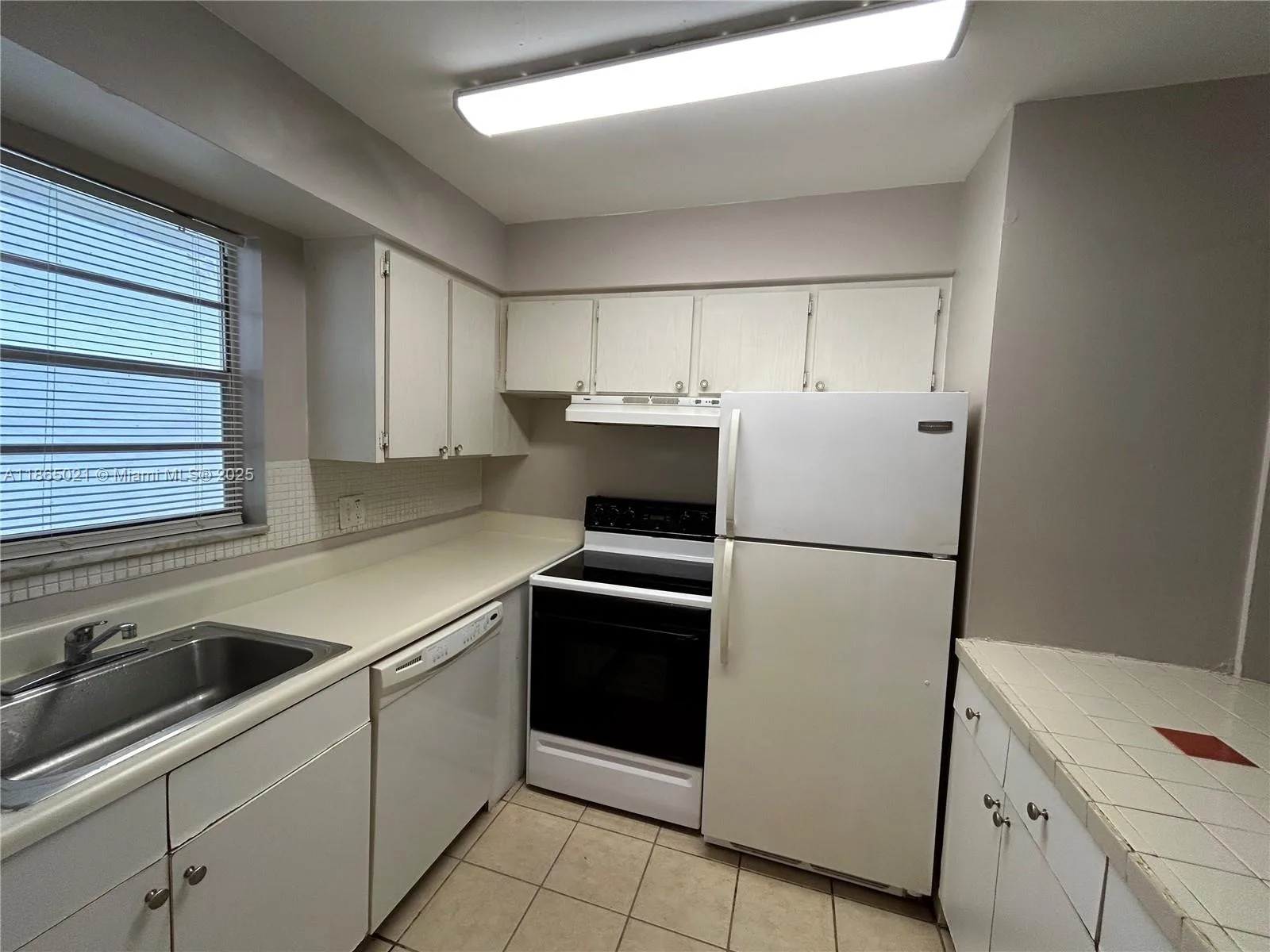 6505 Winfield Blvd # B-18, Margate, FL 33063
