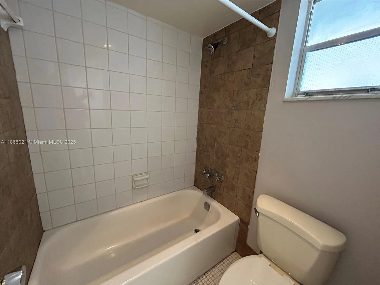 6505 Winfield Blvd # B-18, Margate, FL 33063 photo 11