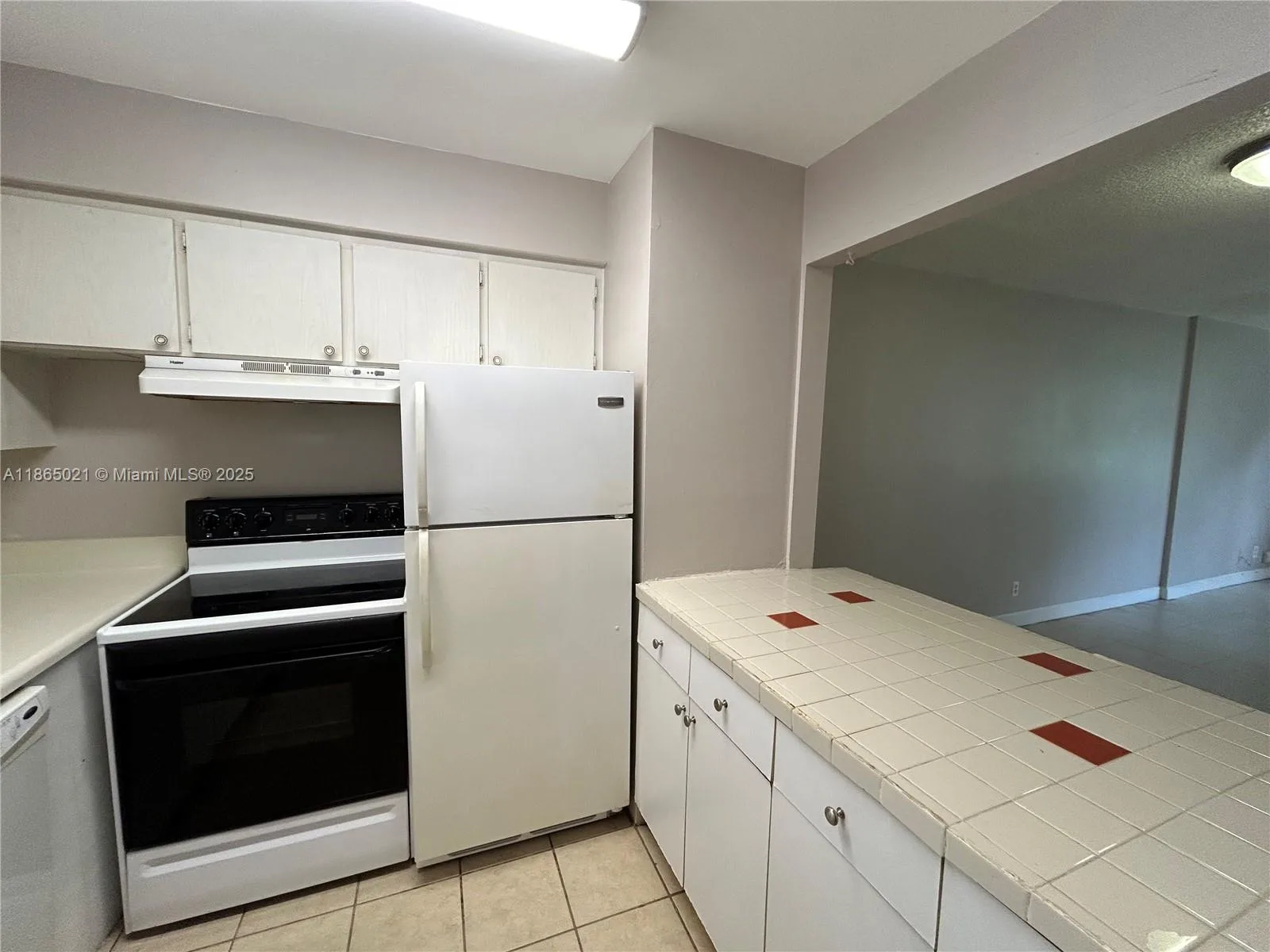 6505 Winfield Blvd # B-18, Margate, FL 33063 photo 2